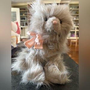 Mon Ami Latte the Lux Cat